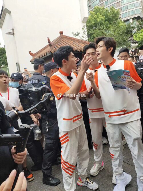 Xem Phim Anh Trai Tràn Đầy Sức Sống Vietsub HD Online - Rophim