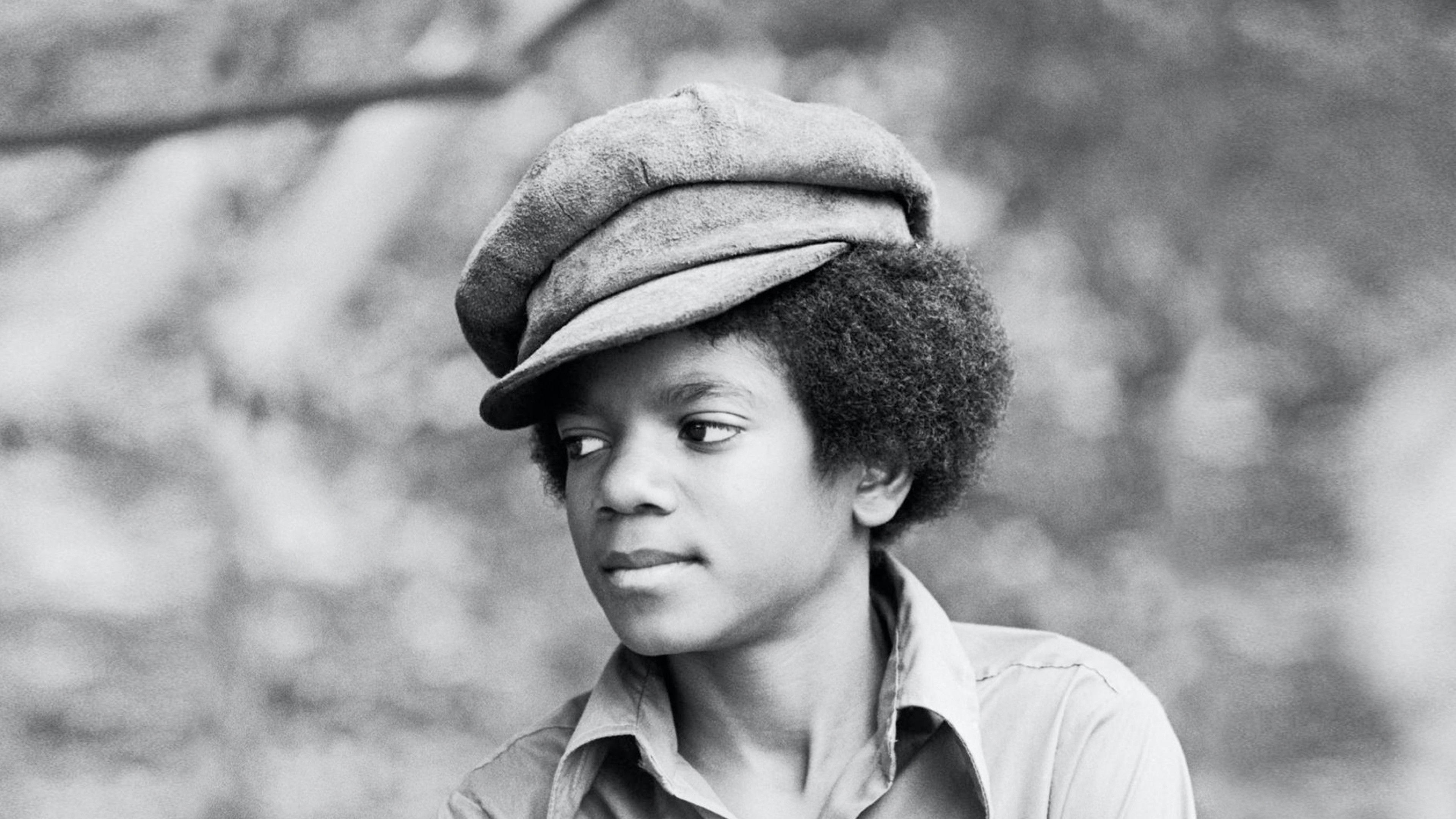 Michael Jackson: Cuộc đời của một biểu tượng